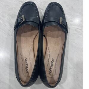 Soft spots Leather Size 8 Navy Buckle Loafter